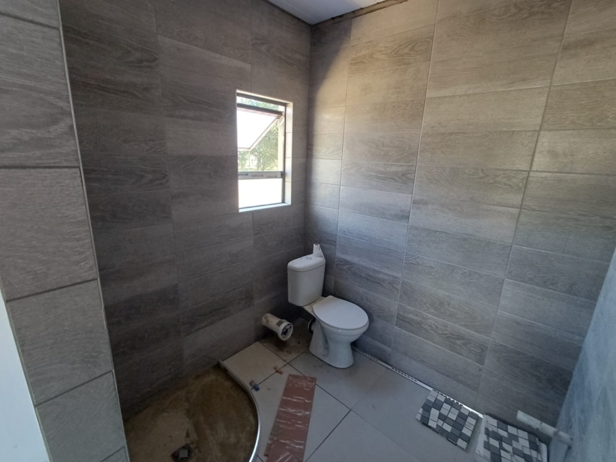 To Let 3 Bedroom Property for Rent in Albertinia Western Cape